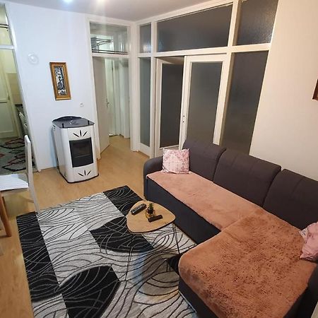 Apartman Dina บีฮัช ภายนอก รูปภาพ